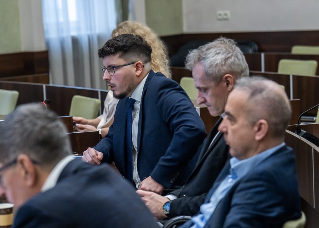 Radni Prawa i Sprawiedliwości nie wezmą udziału w piątkowej sesji w sprawie kredytu konsolidacyjnego!